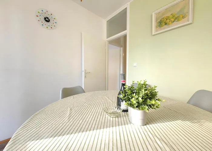 None Apartamento Split