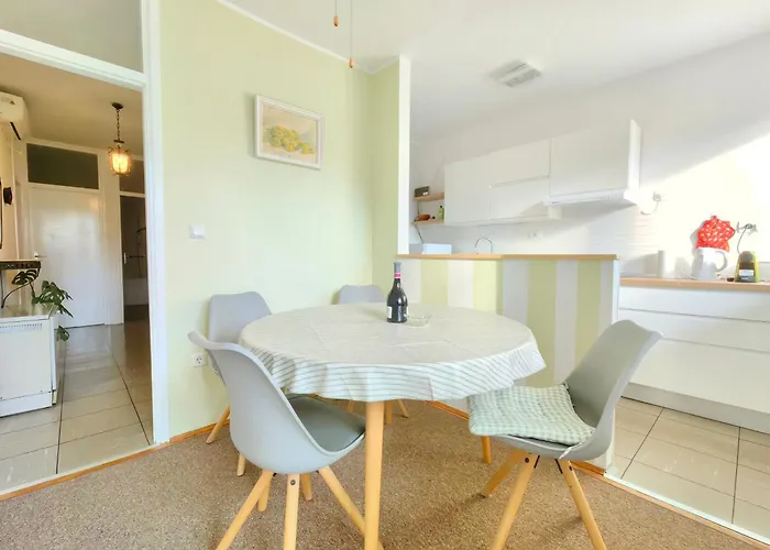Apartamento None *