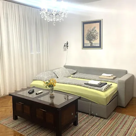 None Lejlighed Split