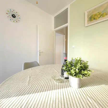 None Apartment Split